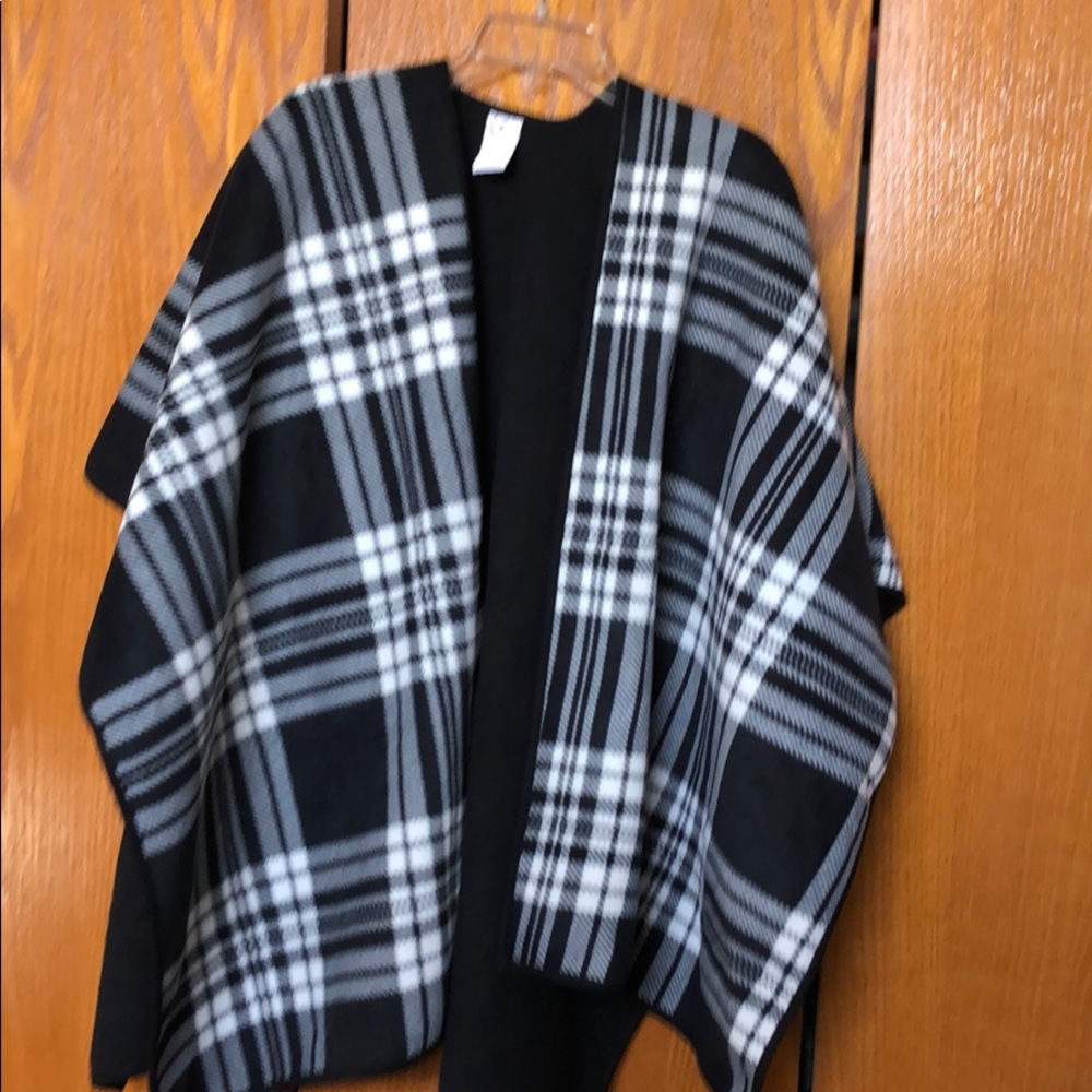 Blanket style wrap/shawl